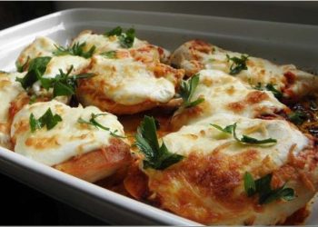 Rezept für Hähnchenbrust mit cremiger Käsefüllung aus dem Ofen