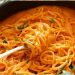 Spaghetti mit Paprika-Tomatensauce