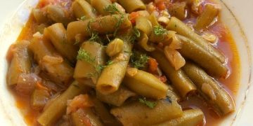 Frühlingsgemüse nach Art der Mutter