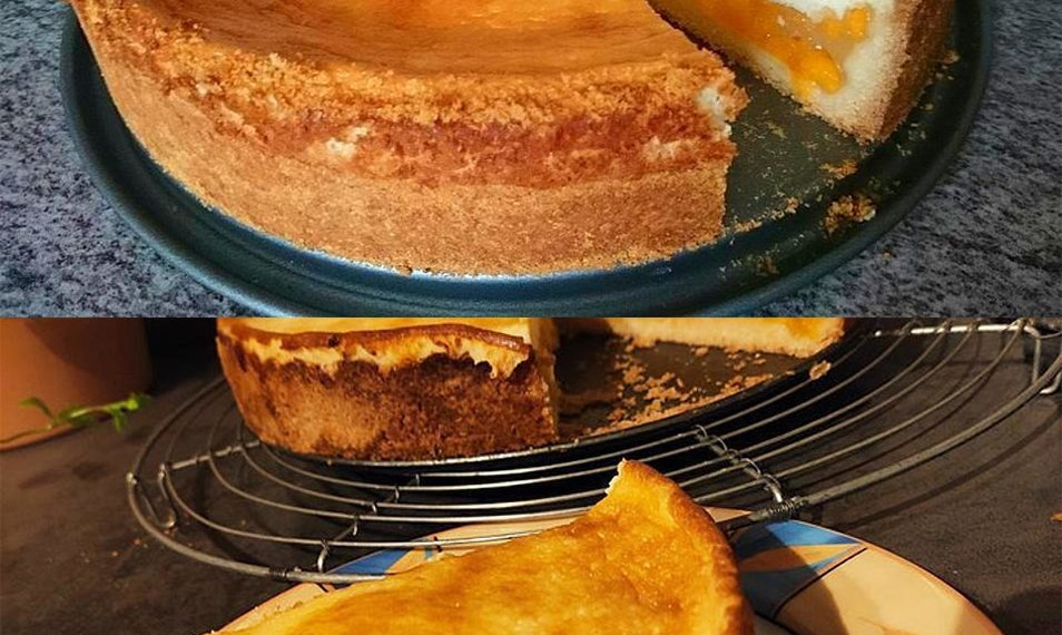 Pfirsichkuchen mit saftigem Guss, fruchtiger, leckerer und schneller Kuchen!