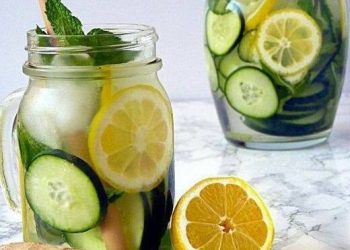 Japanisches Wasser, der Schlüssel zur Fettverbrennung an der Taille, am Rücken und an den Oberschenkeln