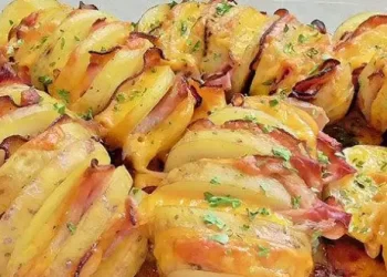 Fächerkartoffeln mit Schinken und Käse