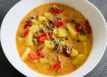 Hackfleisch-Kartoffel-Möhren-Eintopf