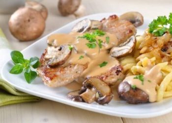 Jägerschnitzel mit Spätzle