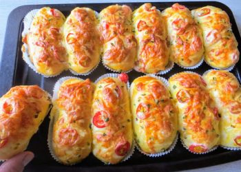 10 Minuten Pizza Brötchen aus dem Backofen