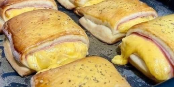 Schinken-Käse-Blätterteigtaschen