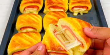 BROT MIT SCHINKEN UND KÄSE 