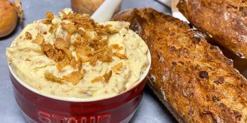 Röstzwiebel-Senf-Butter 