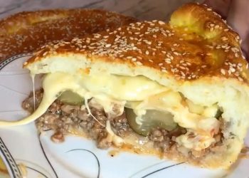 XXL Cheeseburger Kuchen Rezept, unglaublich lecker!