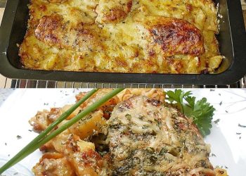 Lecker bratkartoffelauflauf mit Schnitzel