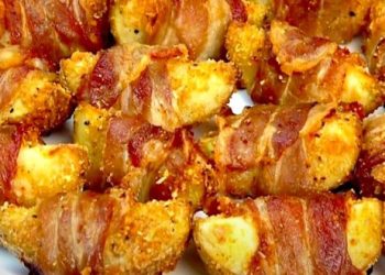 Eingewickelte Kartoffeln mit Speck