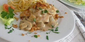 Jägerschnitzel mit Spätzle