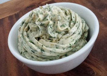 Kräuterbutter