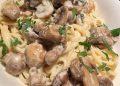 Cremige Spaghetti mit Champignons