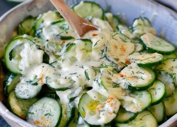Paprika Gurken Salat Mit Joghurt Senf Dressing