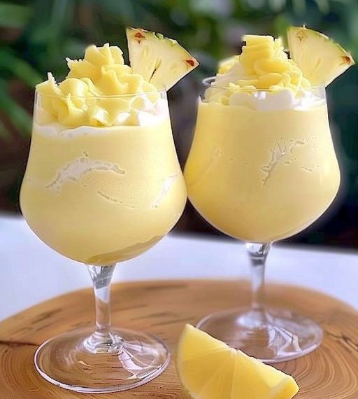 Pina Colada mit nur 4 Zutaten!