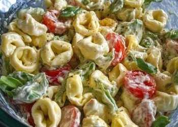 Tortellinisalat