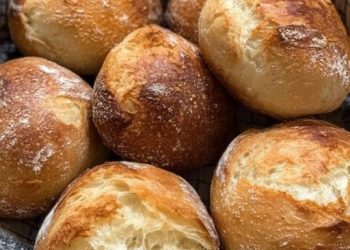 Kartoffelbrötchen mit genialer Kruste Rezept
