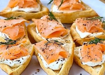 Brottaschen mit Käse und Lachs: köstlich für eine einfache und originelle Vorspeise!