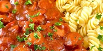 Würstchengulasch 