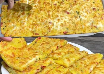 4 Kartoffeln, 3 Eier, Milch, Mehl und Mozzarella!