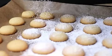 Einfache Butterhupferl Rezept zartes Mürbgebäck