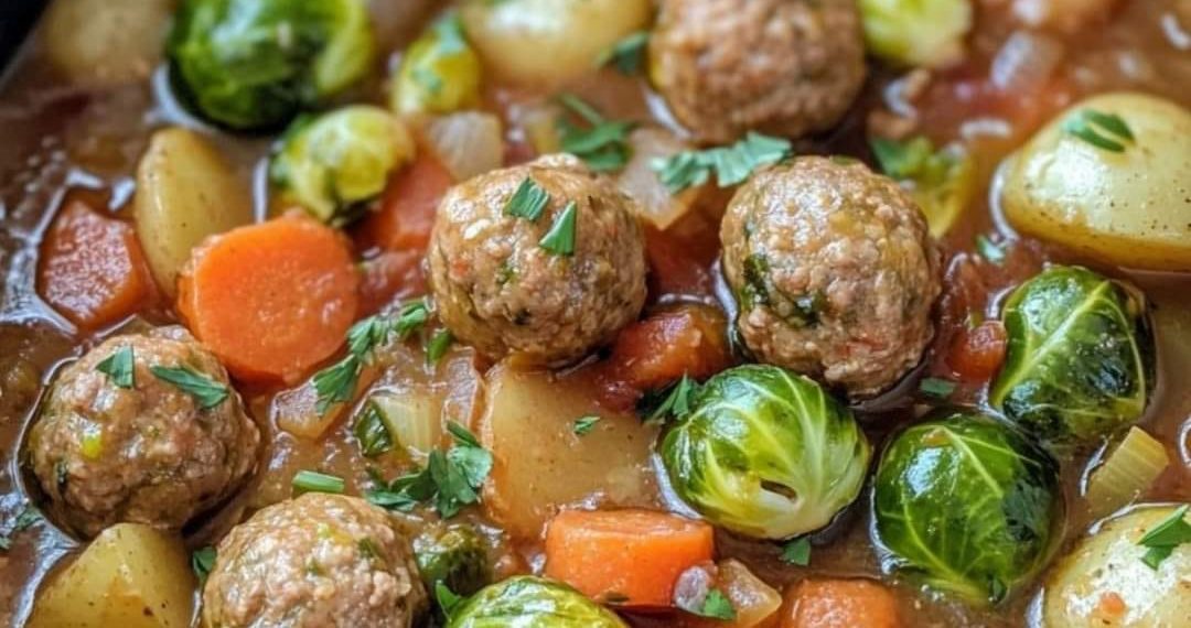 Rosenkohleintopf mit Hackbällchen