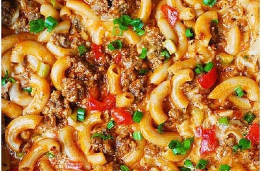 Blitzschnell & Cremig: Rahmnudeln mit Hackfleisch in 15 Minuten