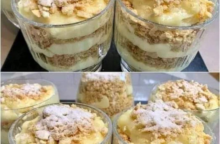 Wenn ich faul bin, mache ich immer dieses Dessert. Napoleon im Glas Sie müssen sich nur die Finger lecken. In 2 Minuten gegessen