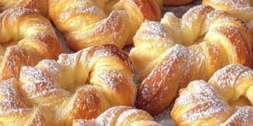 Blätterteig gefullt mit 250 g Quark & Vanillepudding