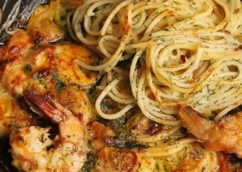 Spaghetti mit Knoblauch-Garnelen, der Hit gerade jetzt SUPER lecker