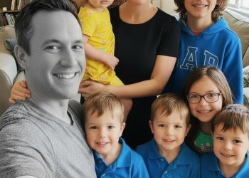 Mein Mann starb und hinterließ mich mit sechs Kindern – dann fand ich eine Schachtel, die er in der Matratze unseres Sohnes versteckt hatte.