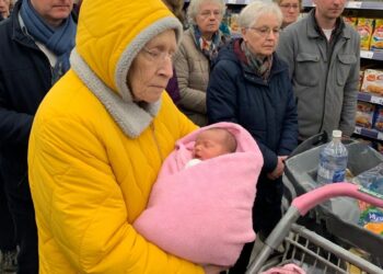 Ein Engel an der Kasse