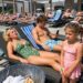 Der schönste Platz am Pool