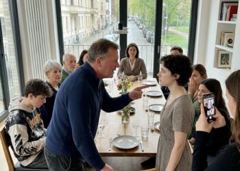 Der Preis der Demütigung: Wie aus einer familiären Entwürdigung der Beginn eines Neuanfangs wurde