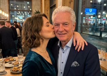 Der unerwartete Wendepunkt bei der Beerdigung meines Vaters: Wie das letzte Geheimnis einer ungleichen Ehe das Erbe unserer Familie rettete