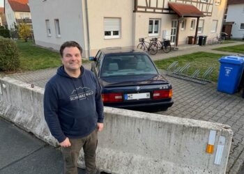 MIT 60 MACHTE ICH MEINEN FÜHRERSCHEIN – DOCH MEIN NACHBAR TAT ALLES, UM MICH VON DER STRASSE ZU DRÄNGEN