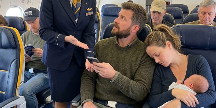 Ein Fremder bat mich im Flugzeug, auf seiner Schulter zu schlafen – doch dann erfuhr ich, wer er wirklich war