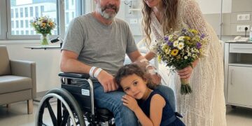 Ein Jahr Nach Seinem Tod Gab Mir Seine Tochter Eine Schachtel – Was Darin War, Enthüllte Sein Größtes Geheimnis